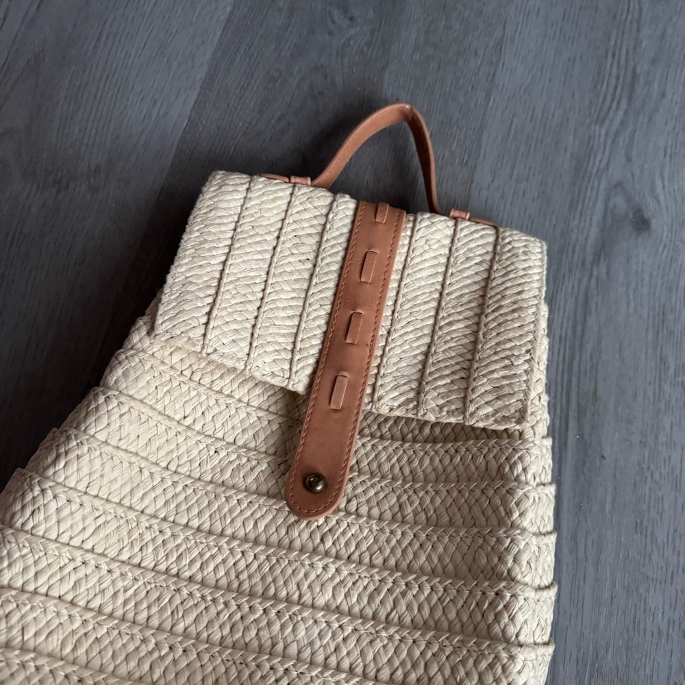Universal Thread Woven Straw Backpack - image 2